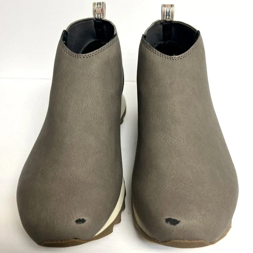 Merrell Womens Alpine Chelsea Boot Size 10 M